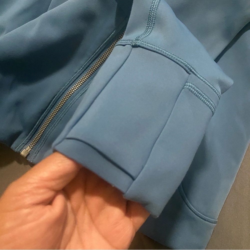EUC Lululemon Every Journey Hoodie Spacer In Petrol Blue - Size 8 - Picture 6 of 12